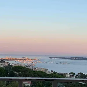 Cannes, Vue Triples Exposition Apartment