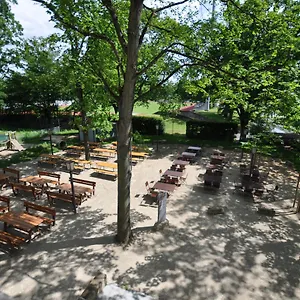 https://volkspark.com-bavaria.com