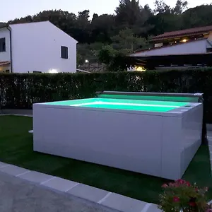 https://marina-vip.it-tuscanyhotel.com