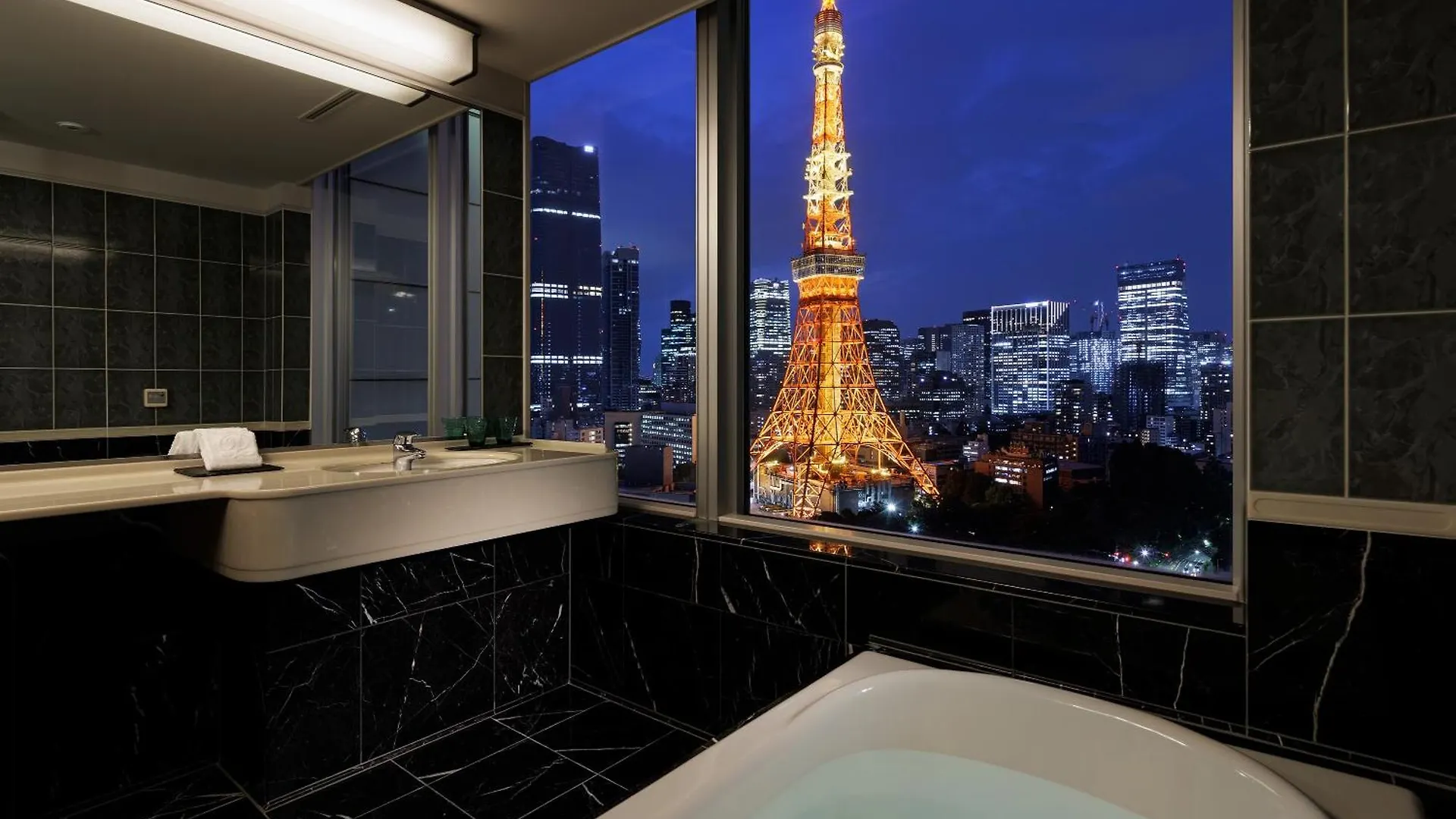 *****  The Prince Park Tower Tokyo - Preferred Hotels & Resorts, Lvx Collection Japonia